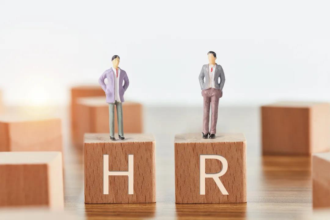 10年HR经验依旧平庸？深度解码HR的突围之路